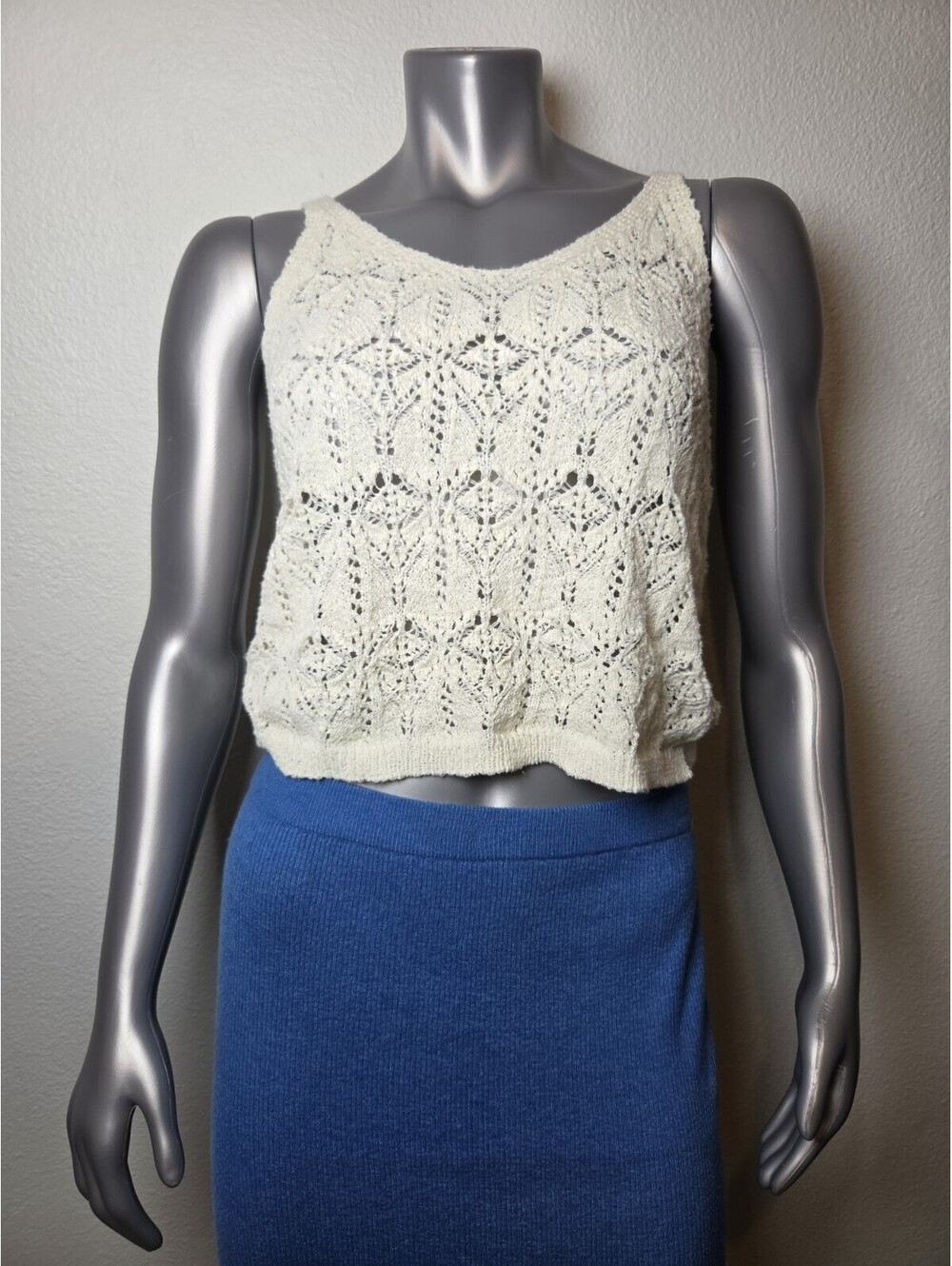 Romantic new day CROCHETED WHITE COTTON VEST Size S